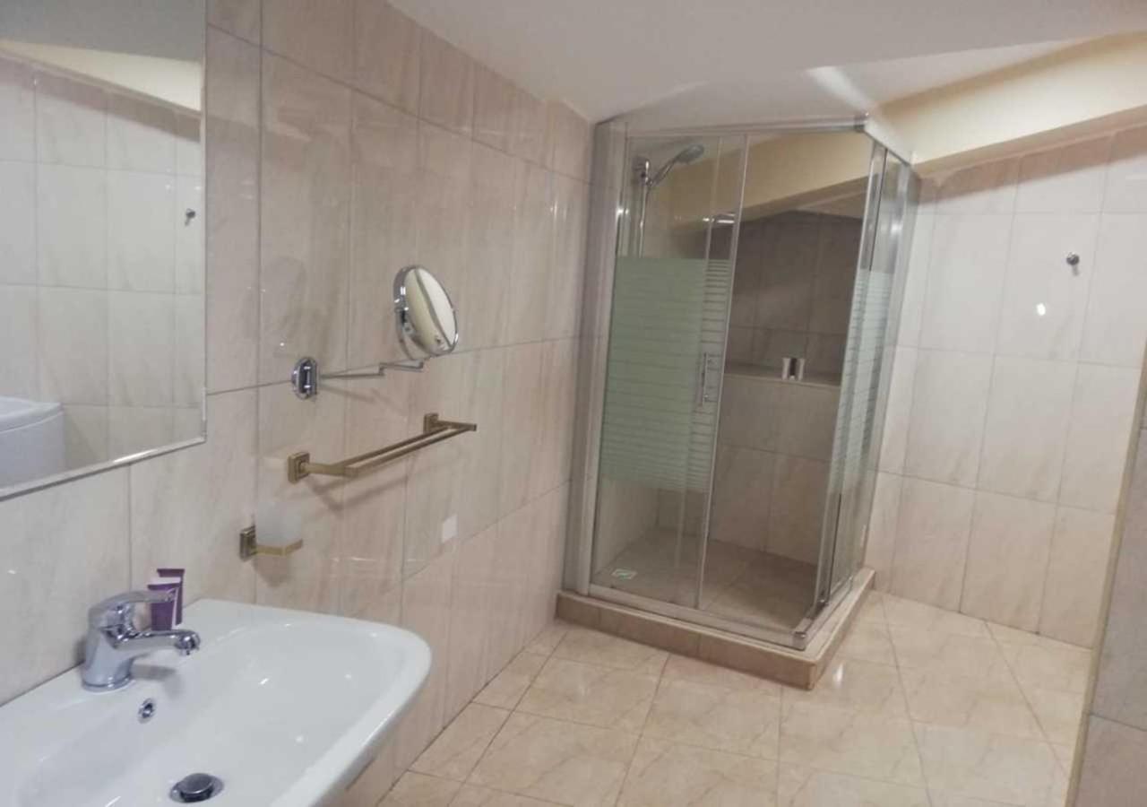 Shami Plaza Hotel Amman Dış mekan fotoğraf